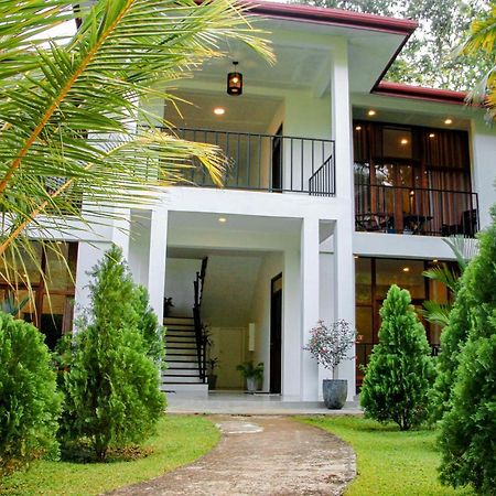 Manike Lodge ฮาบารานา ภายนอก รูปภาพ