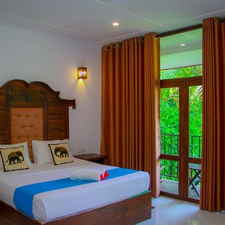 Manike Lodge ฮาบารานา ภายนอก รูปภาพ