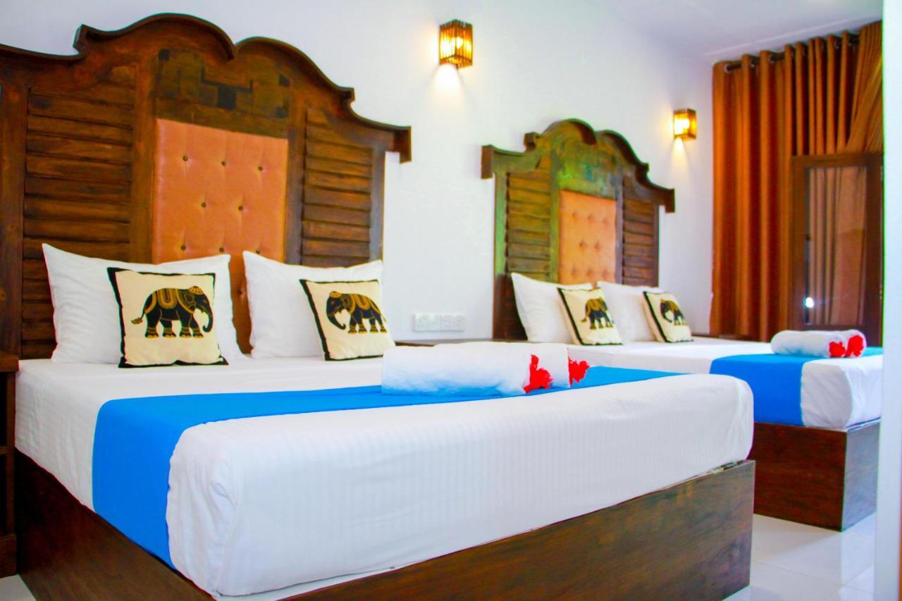 Manike Lodge ฮาบารานา ภายนอก รูปภาพ