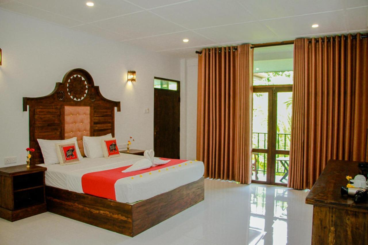 Manike Lodge ฮาบารานา ภายนอก รูปภาพ